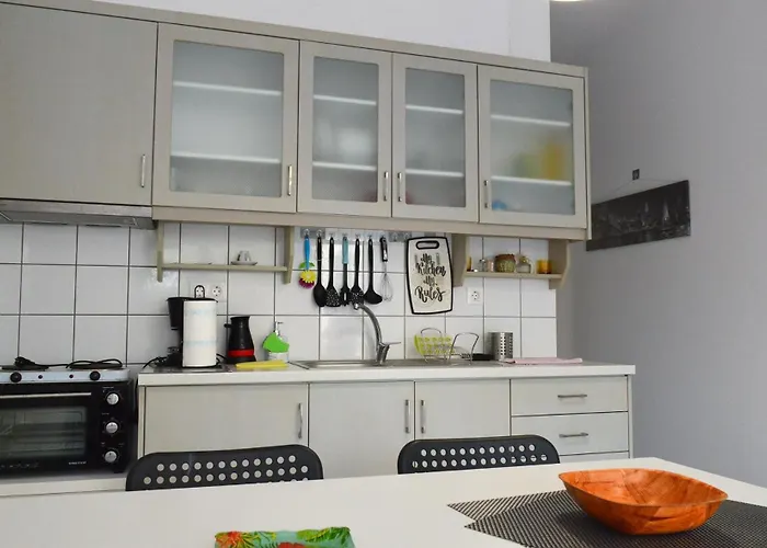 Glaros Studios